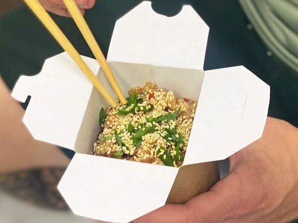 Susi Express - Рис с лососем