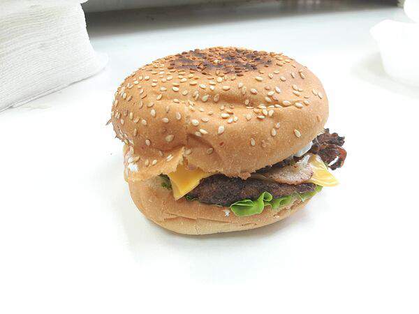 Шаурмастер & ЭлитБургер - Чизбургер