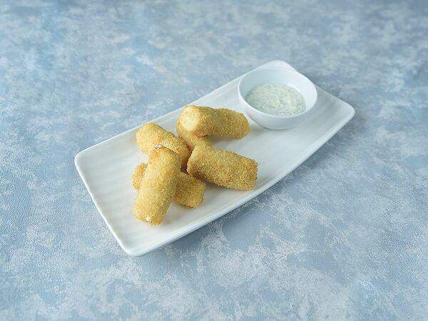 Umami Kitchen - Сырные палочки с сырно-чесночным соусом