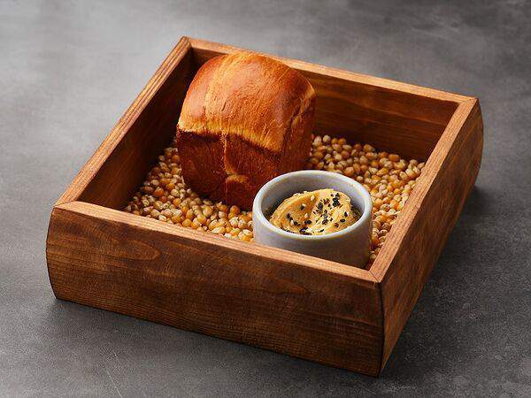 Молодость Kitchen & Bar - Хлеб Хоккайдо