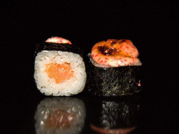 Мегаполис - Ролл запеченный с лососем