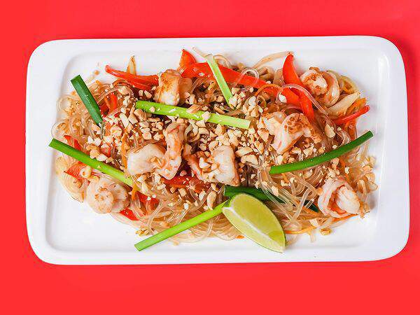 Kung Pho - Вок Бататная фунчоза с креветками в тамариндовом соусе