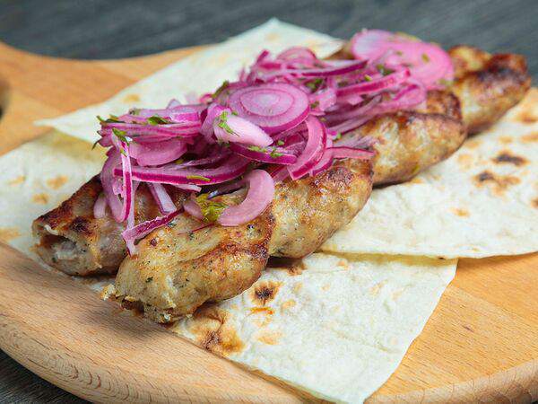 Сулугуни - Люля-кебаб из курицы