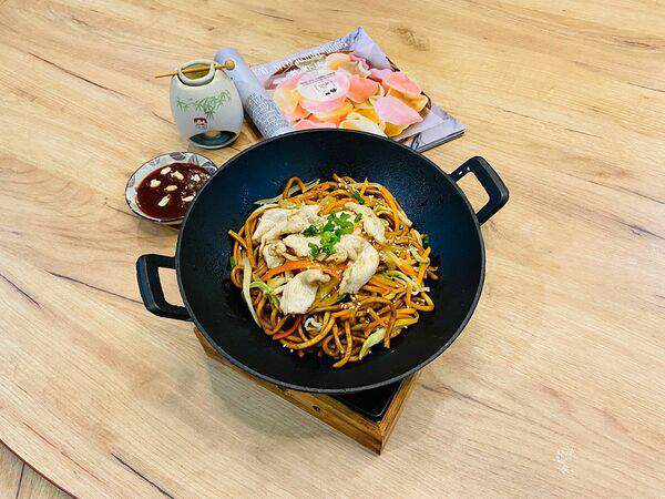 Цзао Ван - Удон с курицей