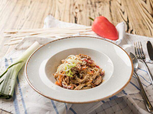 Сентропе - Вок с говядиной