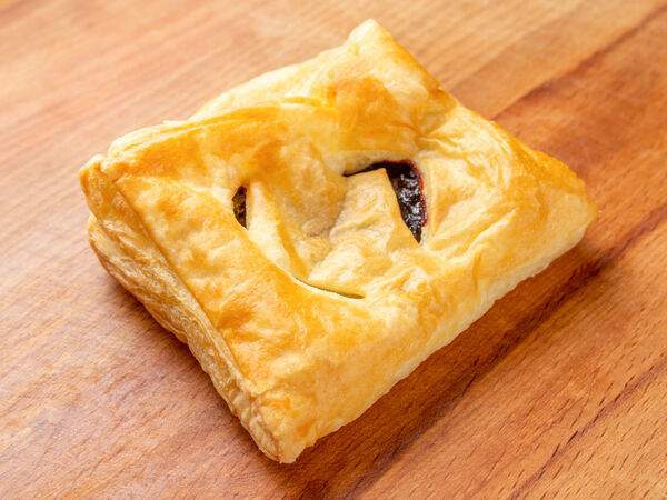 Вкусняшечная - Слойка с черникой