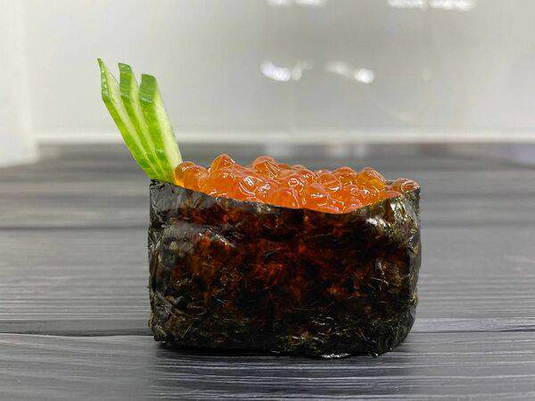 Crystal Sushi & Rolls - Гункан икура