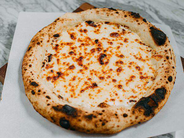 Городское кафе Дружба - Сырная пицца