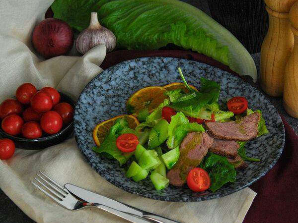 Prosto кофе & кухня - Салат с Ростбифом