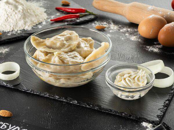 Булочка - Пельмени с курицей