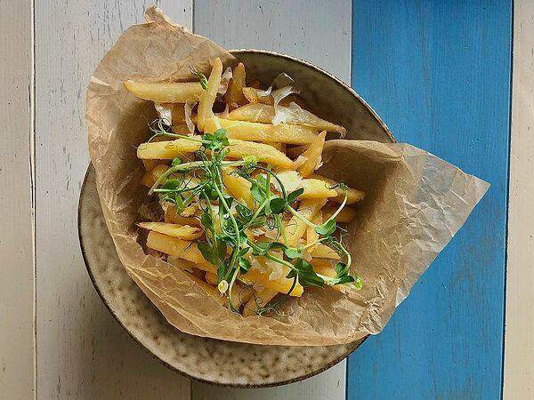 Eat Meet - Картофель фри с трюфельной пастой