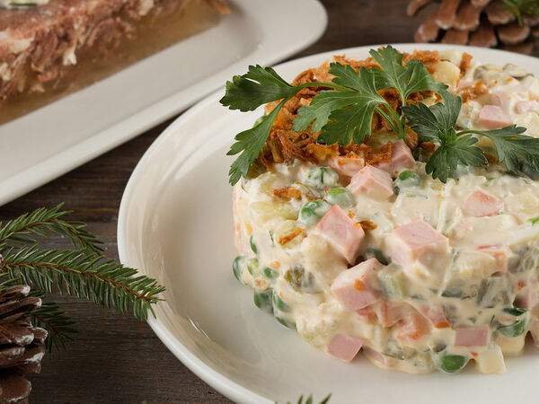 Му-Му - Салат "Оливье" Праздничная порция