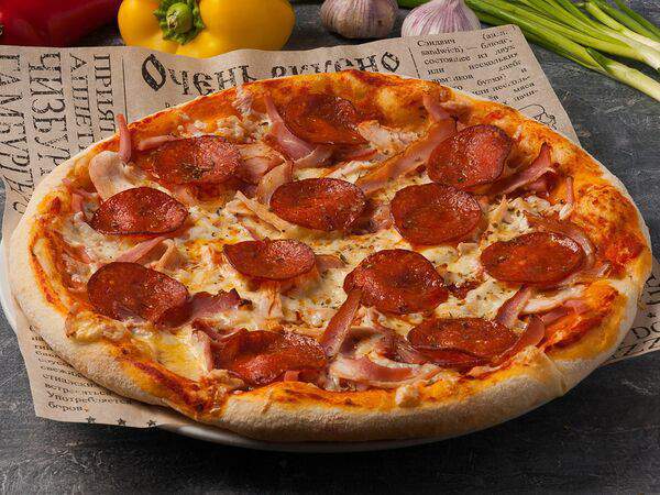 Pepperoni - Пицца Мясная