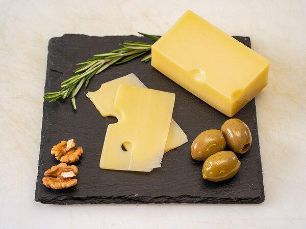 Probka hall - Сыр Эмменталлер