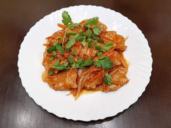 Аян - Свинина в кисло-сладком соусе