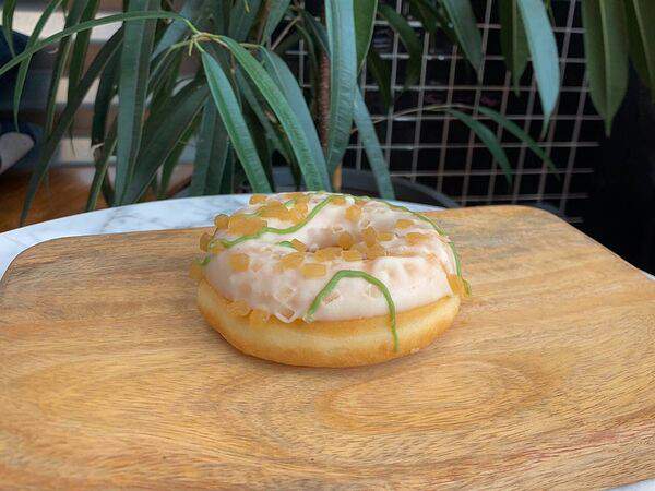 Surf Coffee x Soborniy - Пончик Яблочный