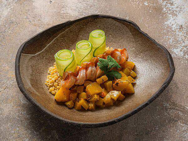 Caravaggio - Боул с креветками, булгуром и тыквой