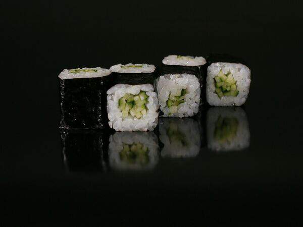 Суши & Пицца Красти & Крабс - Ролл С огурцом