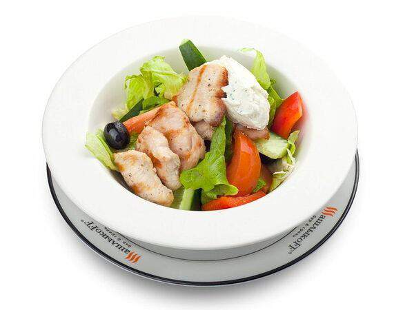 ШашлыкоFF - Салат Греческий с курицей