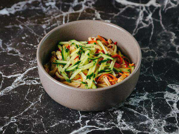 Роллы на районе - Удон с куриной грудкой в соусе терияки