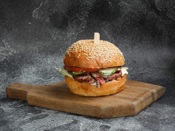 Steak Me Truck - Стейк-бургер Стриплойн