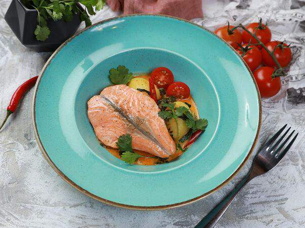 Япона мама - Лосось Том ям