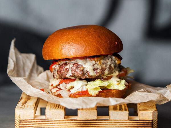 Kotleta bar - Бургер Блю чиз с запеченным перцем