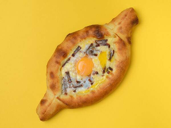 Good Food - Хачапури по-аджарски с бастурмой