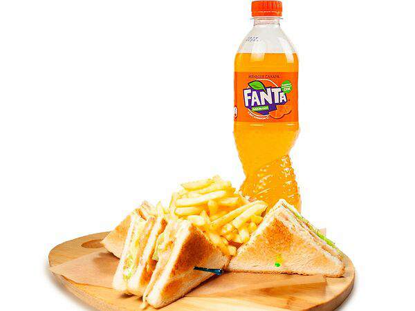 Il Caffe - Клаб-сэндвич с семгой комбо