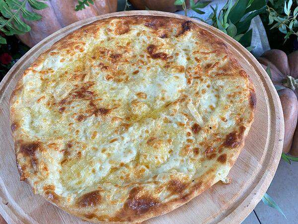 Пау Вау - Хачапури Нарта с зеленью