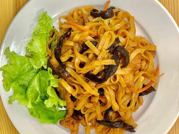 Харбин - Лапша со свининой