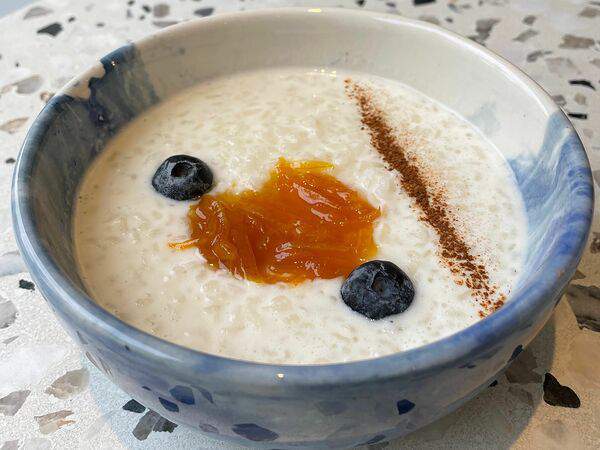 Black Fox - Рисовая каша с корицей и конфитюром из апельсиновой цедры