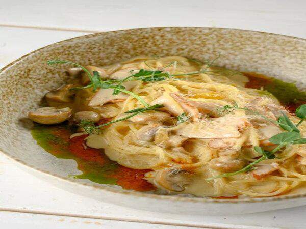 Лель - Спагетти с копченой индейкой и грибами