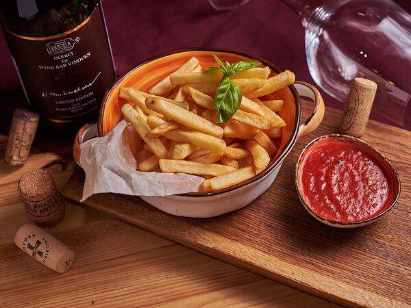 Винный бар Виновен! - Картофель фри с кетчупом