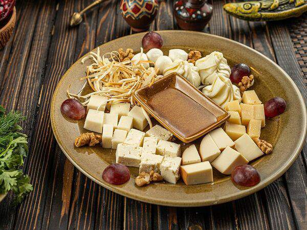 Мимино - Ассорти Сырное