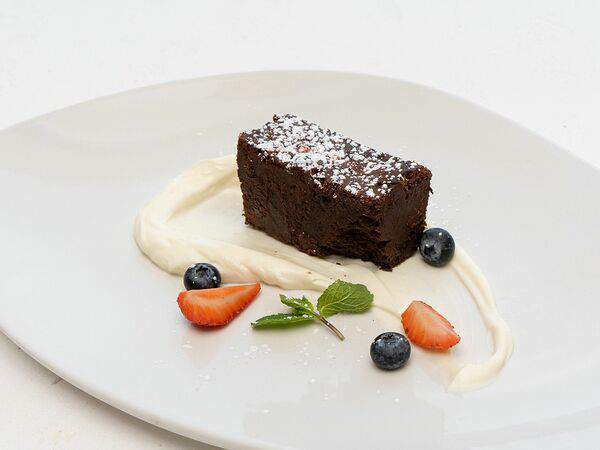 Leto-cafe - Шоколадный торт с сырным кремом