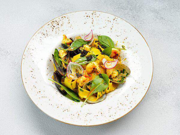 Базилик - Папарделли с морепродуктами