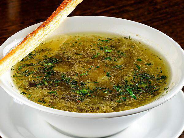 Перфетто - Суп из сибаса с белыми грибами