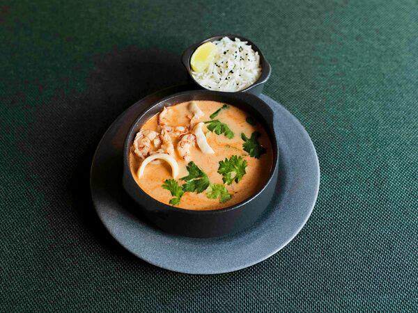 Где-то в Азии - Том ям