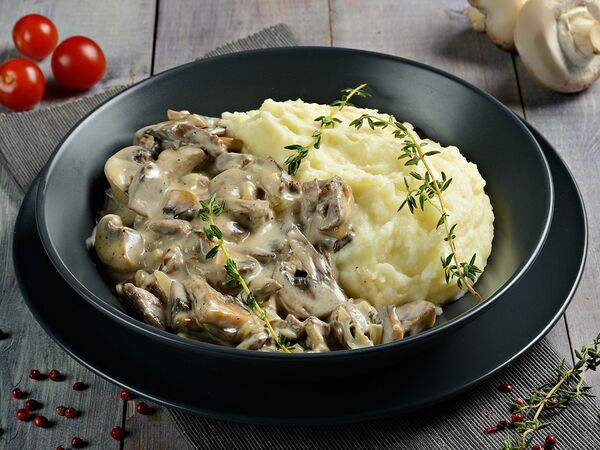 ВкусняША - Бефстроганов