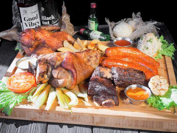 Ресторан Harat's Irish Pub в Оренбурге