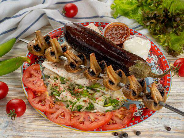 На углу - Овощи на углях