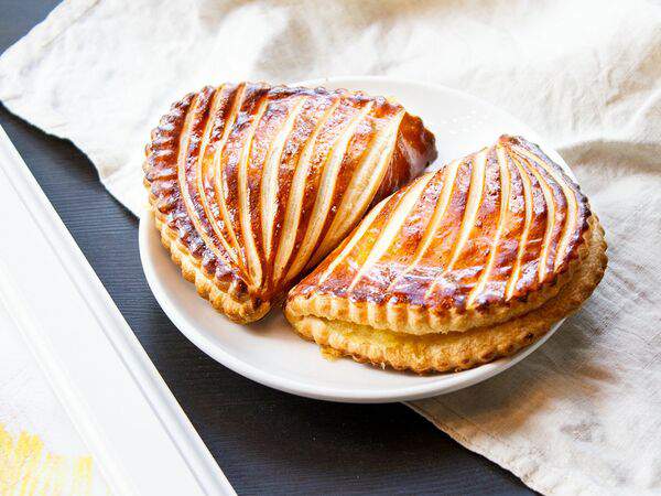 Хлебные истории - Шоссон с пюре из печеного яблока