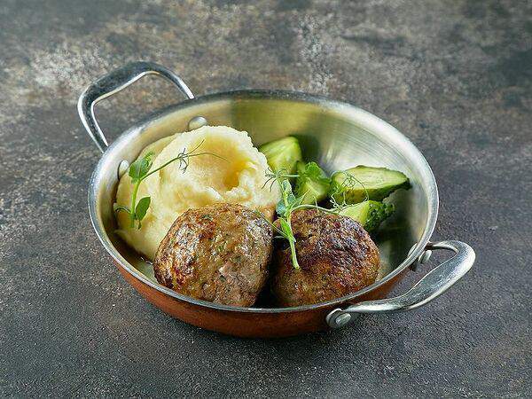 Двор Помидор - Котлеты от Петровны