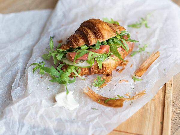 The Odi - Круассан с лососем