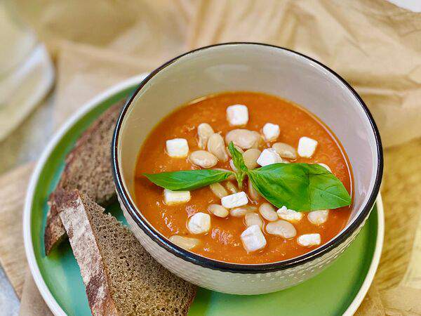 2A Concept. Coffee, Cake & Shop - Томатный суп