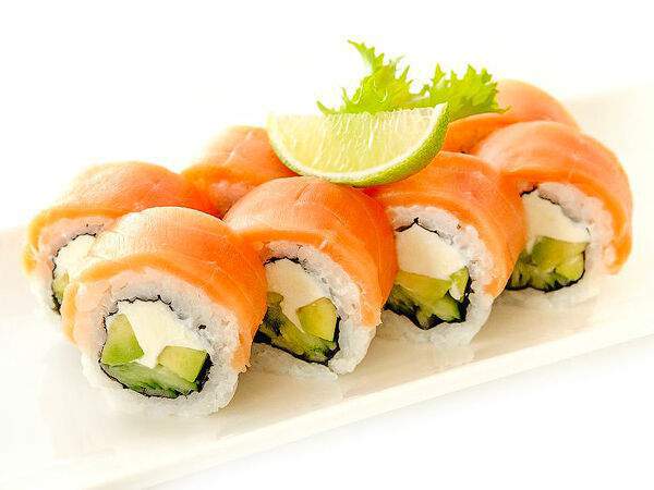 Fusion Sushi - Филадельфия с авокадо