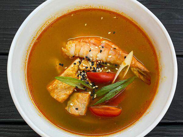 Crystal Sushi & Rolls - Том ям