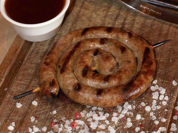 Harley Bar & Grill - Колбаска улитка Баварская