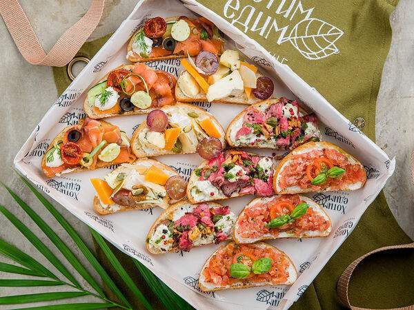 Хотим-едим - Ассорти брускетт